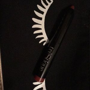 Tre’srique lip glaze in English rose